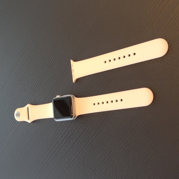 Apple Watch Sport 1st gen 38mm silver/white in original packaging pre-owned - Picture 4 of 6